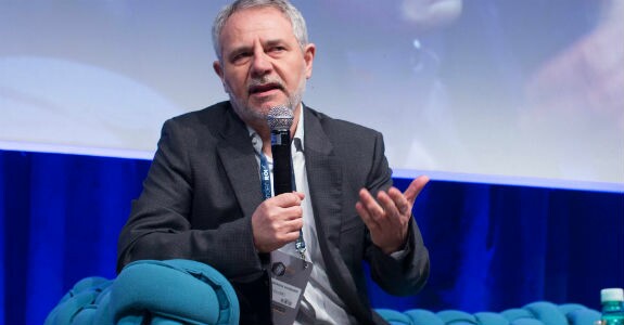 “É preciso criar conexões profundas”, diz Schroder