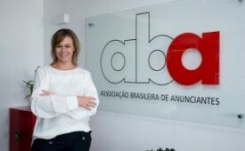 Juliana+Nunes_Divulga_C3_A7_C3_A3o_Aba_300.jpg