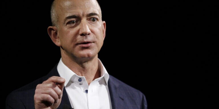 Reprodução jeffbezos.jpg