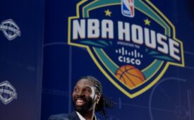 Rio de Janeiro, Rio de Janeiro, Brasil, 17 de Maio de 2016 - Coletiva de imprensa de lançamento da Casa da NBA apresentado pela Cisco, Na Foto Esq/Dir: Raulzinho, Atleta do Utah Jazz, Arnon de Mello Neto, diretor executivo da NBA no Brasil, Rodrigo Uchoa, diretor da Cisco e Nene , atleta do Washington Wizards . Foto: Alexandre Loureiro/NBA/Inovafoto