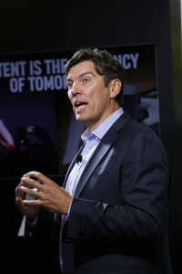 Tim Armstrong, CEO da AOL, fala no upfront de 2016 da empresa (Crédito: Bennett Raglin/ Getty/ AOL/ Divulgação)