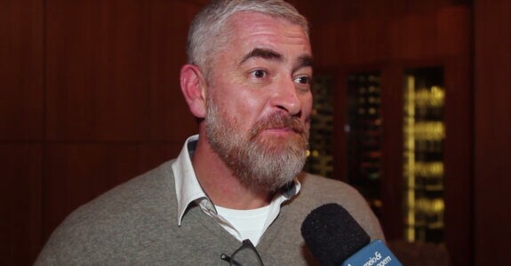 Seara traz Alex Atala para falar de frango na internet
