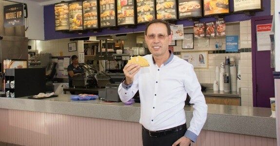 Carlos Wizard Martins numa unidade Taco Bell