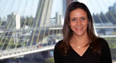 Adriana Gomes assume marketing da Latam Brasil