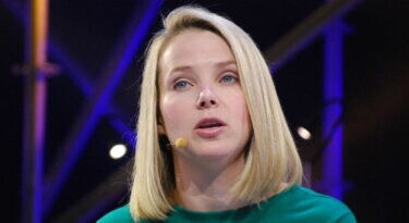 Após Verizon concluir compra, Marissa Mayer deixa Yahoo