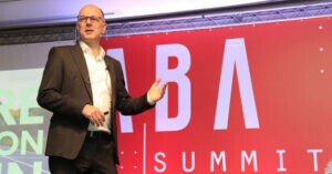 ABA-Summit---Jan-Riemens,-CEO-&-fundador-da-Zoomin-(2)_baixa_575