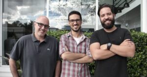 Carlos Fonseca, Leonardo Jesus e Saulo Rodrigues (foto: divulgação)