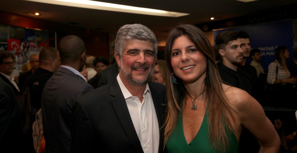 IMG_0690_Reynaldo Figueiredo (Gerente Comercial Record) e Renata Granchi ( Comunicação Record)