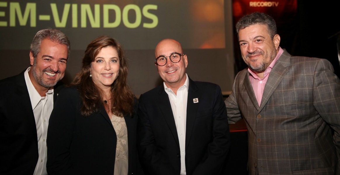 Tomas Naves ( Record), Andreia Repsold ( Lide), Orlando Diniz e Cesar Blotta