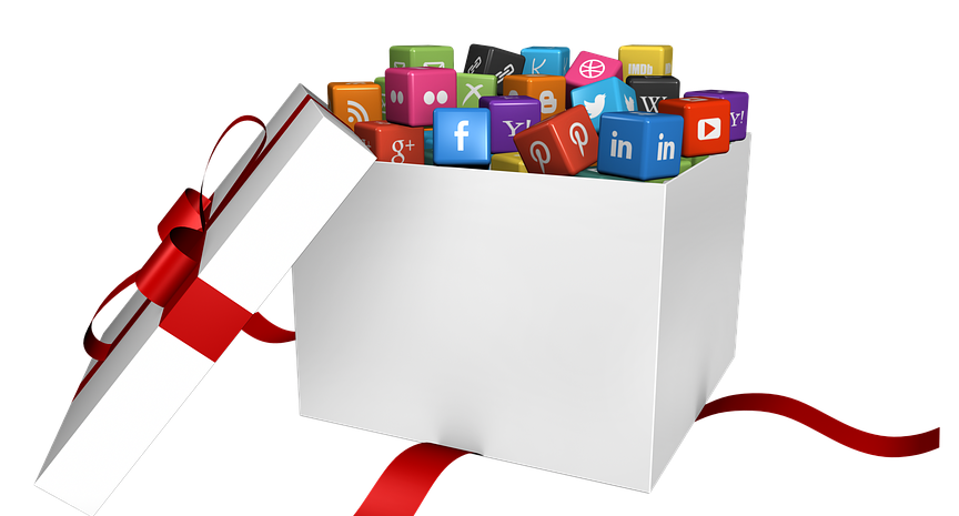 SOCIAL MEDIA