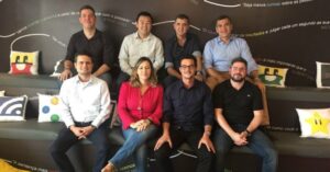 Marcus Wittmann, Fabio Sakae, Sandoval Martins, Luiz Escobar, Eduardo Medina, Claudia Palaikis, Vicente Rezende e Ricardo Gazetta (crédito: divulgação)