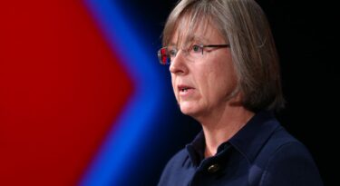 Estudo anual da Mary Meeker. Boa leitura de feriadão.