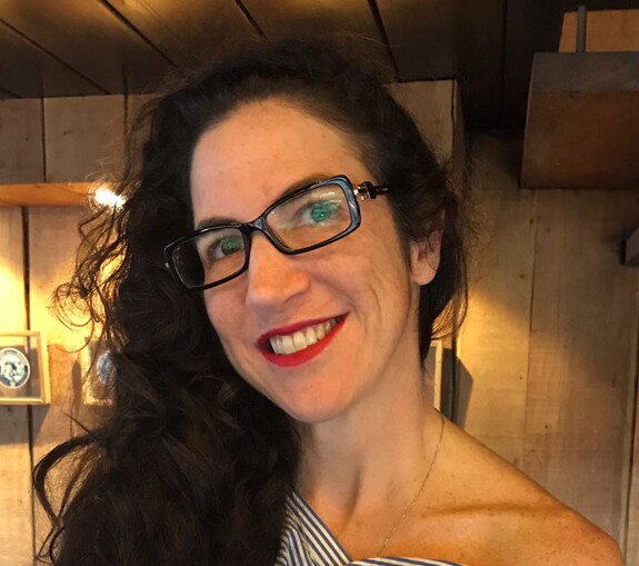 Sabrina Nudeliman Wagon