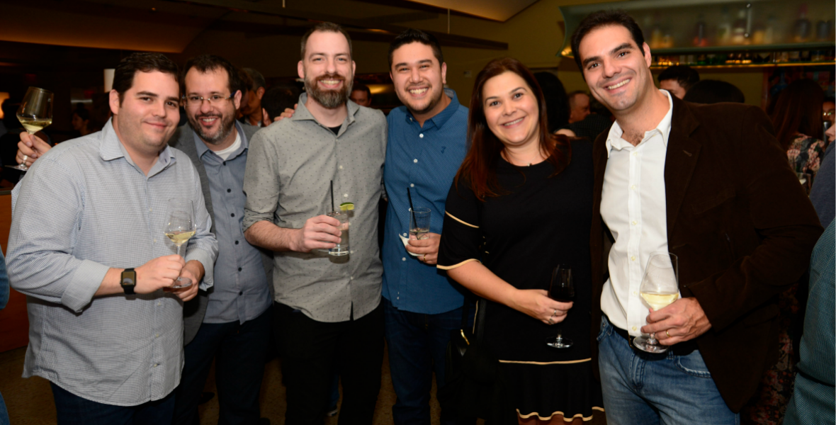 Francisco Rosa - Artplan, Thiago Rodrigues - Salve Tribal, Thiago Fernandes - BETC, Leandro Otsuka BETC, Carolina Esposito - Fis