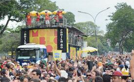 Carnaval-Bloco-Skol