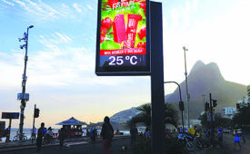 Teste da Kibon em relógio digital da Clear Channel no Rio de Janeiro (Crédito: Divulgação)