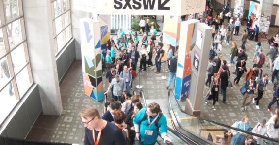 Após cancelamento, SXSW planeja promover evento no digital