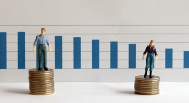 Holdings: diferença salarial entre CEOs e funcionários