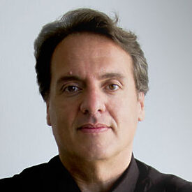 Gustavo Bastos