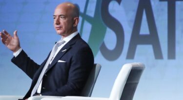 Com saída de Bezos, Amazon revisa valores corporativos