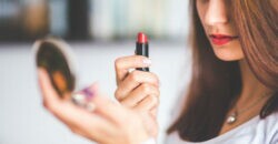 Como impactar o consumidor omni-channel de moda e beleza?   