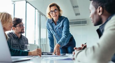 Como contribuir para o crescimento da liderança feminina (ou não atrapalhar)