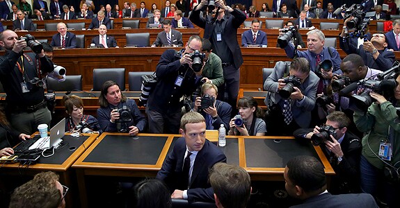 mark_zuckerbreg-facebook-congresso575Win_McNamee-GettyImages