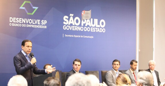 O Governador do Estado de São Paulo, João Doria, participa da assinatura dos contratos de financiamento das Emissoras de Radio e Tv - AESP e Desenvolve SP. Local: São Paulo-SP. Data: 18/11/2019 Foto: Governo do Estado de São Paulo