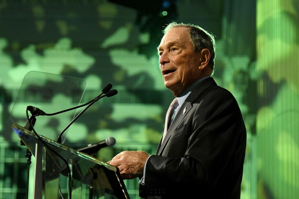 Campanha de US 37 MM de Michael Bloomberg fará blitz de comunicação