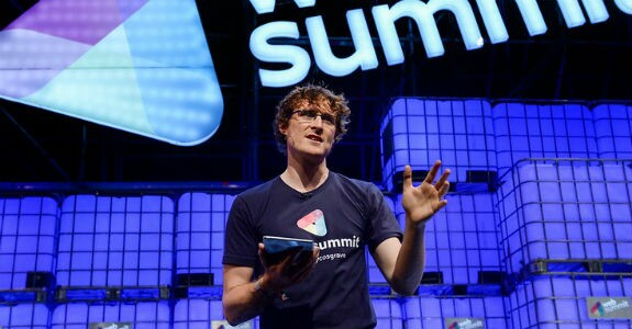 Sabe quem é Paddy Cosgrave? Interessante saber