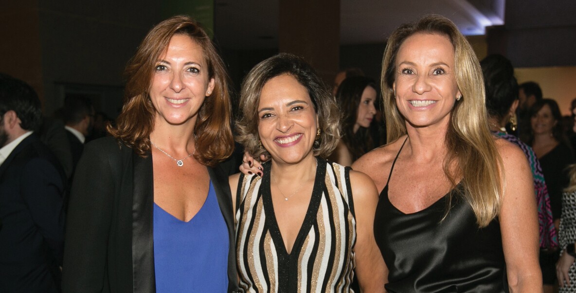 Juliana Algañaraz (Endemol), Malu Antonio (FCA) e Ana Lobo (UOL)