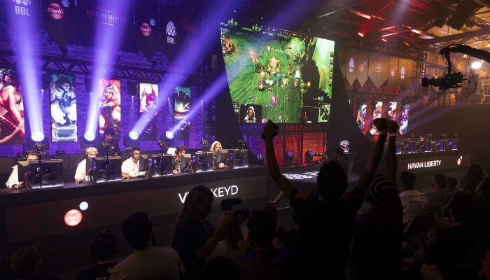 E-sports: fãs influenciam hábitos de compra de suas famílias