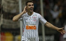 Serasa detalha parceria com o Corinthians