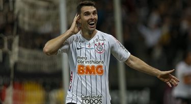 Serasa detalha parceria com o Corinthians