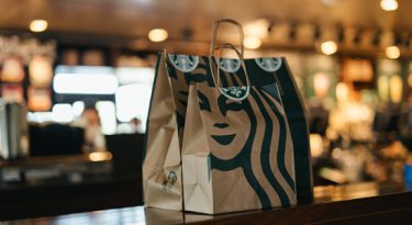 Depois de McDonald’s, Starbucks também deixa a Rússia