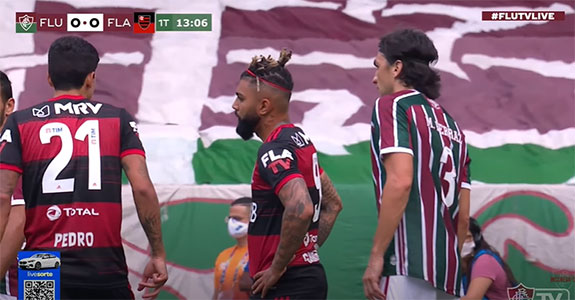 Jogo entre Fluminense e Flamengo quebra recorde de live no