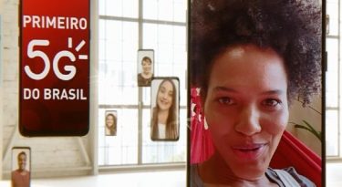 Campanha da Claro promove chegada do 5G e da Nextel