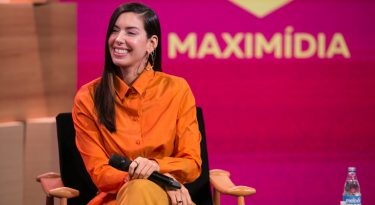 Camila Coutinho: como dar propósito e inovar na beleza