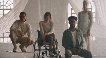 Converse cria filme acessível inspirado em celebração cultural
