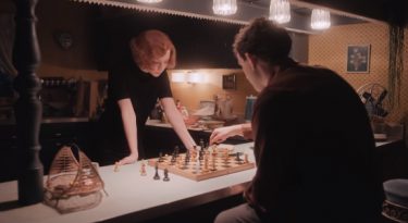 O Gambito da Rainha aquece o mercado de xadrez