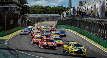 Claro e BR compram cotas da Stock Car na Band