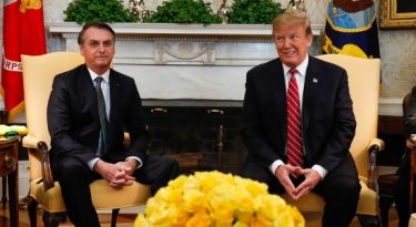 Trump, Bolsonaro e a isenção dos meios diante de suas mensagens