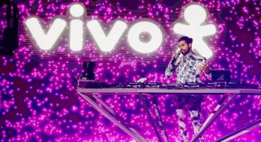 Alok co-cria plano de telefonia com Vivo