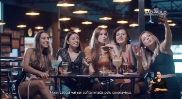 Em nova peça, Governo de SP alerta jovens sobre a Covid-19