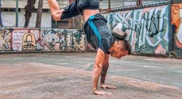 Penalty patrocina campeonato virtual de futebol freestyle