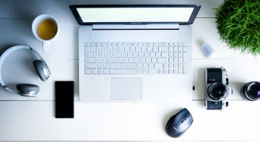 Eletrônicos lideram crescimento em publicidade em 2020
