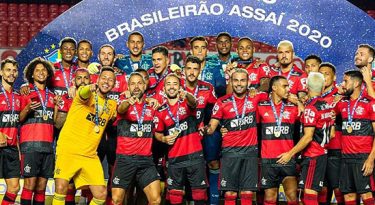 Facebook firma parceria de conteúdo com clubes de futebol