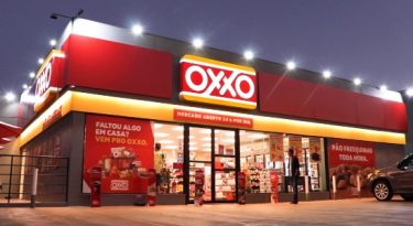 Oxxo expande unidades e estreia campanha digital