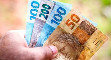 Cada R$ 1 em publicidade gera R$ 8 na economia brasileira