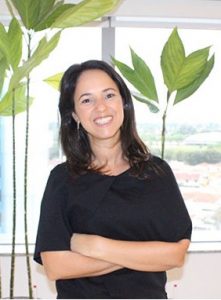 Fabiola Menezes, diretora da categoria de biscoitos da Mondelēz Brasil